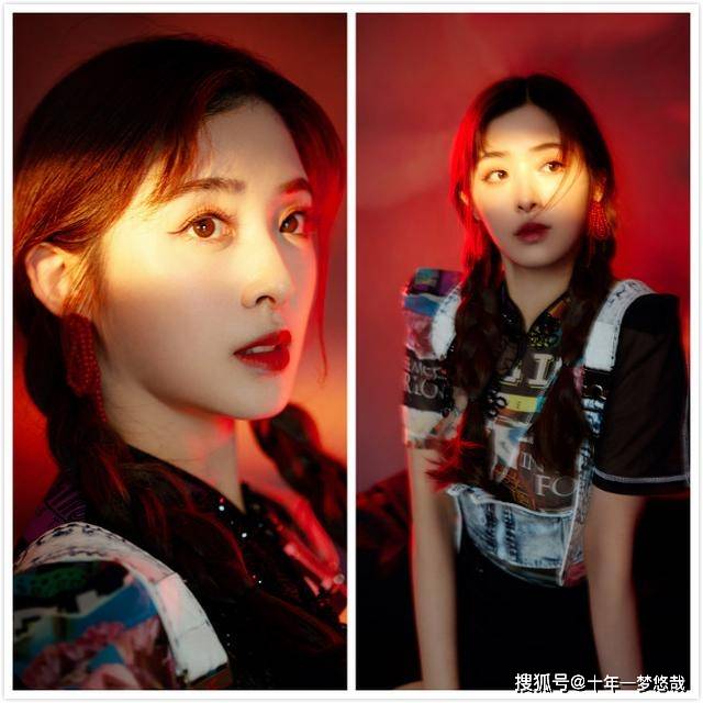 张含韵|张含韵一点都没变,双麻花辫造型好减龄,看起来还很甜