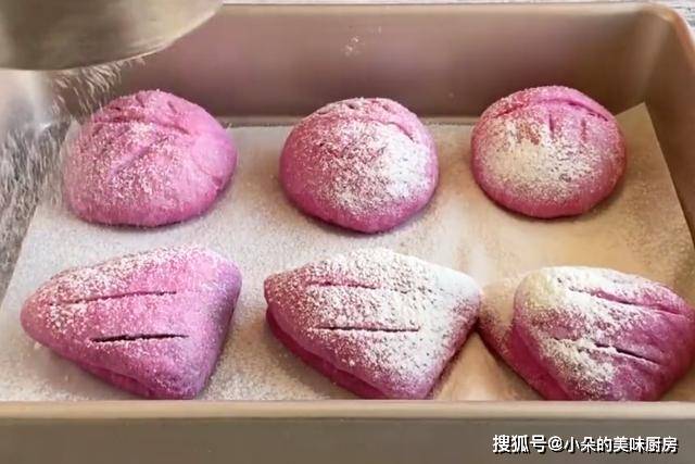 做法|火龙果新吃法，一定要试试这样做，软软的香香的，吃一次就忘不了