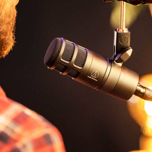 铁三角at2040超心形动圈话筒 播音主持 小bp40