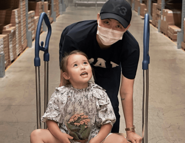 叶海洋|不婚生女的叶海洋，如今二胎已显怀，独自养俩娃的底气来自哪里？