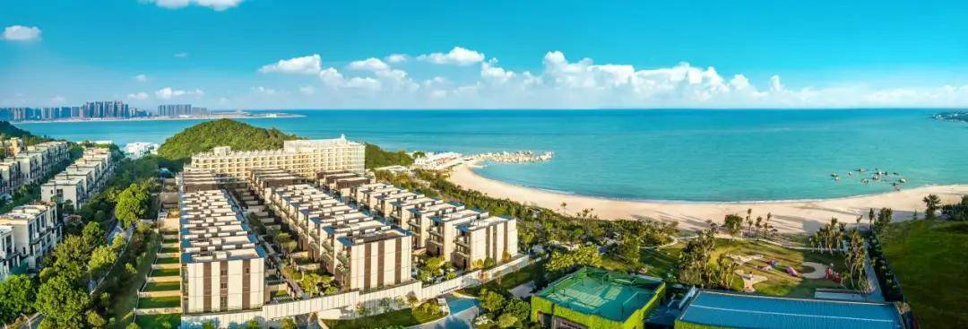 防城港龙光·阳光海岸近2公里纯美海岸线,180°海景度假视野东临2700