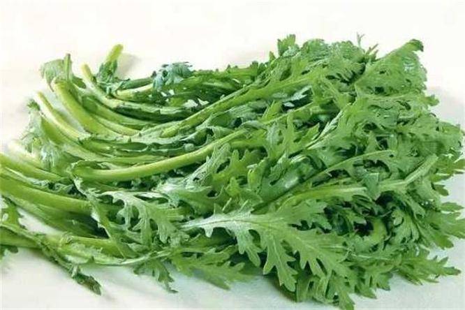 养护|女性到了中年，三食物换着吃，养护肠胃，祛斑养颜，早吃早好