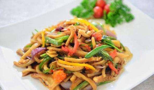 午餐肉炒辣子的做法 af0b461c95cc428fa517e6500e694f73.jpeg