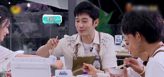 美食|平平无奇的《中餐厅》怎么就火了？