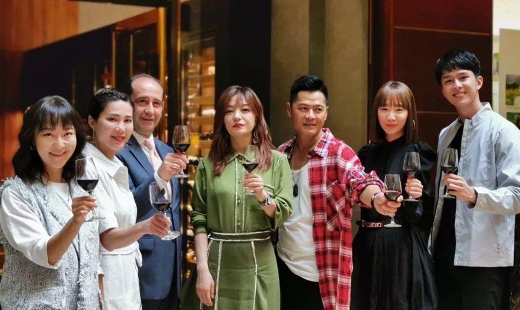 刘金启|山西煤老板宁夏戈壁滩种葡萄酿酒，居然拿了36个国际大奖