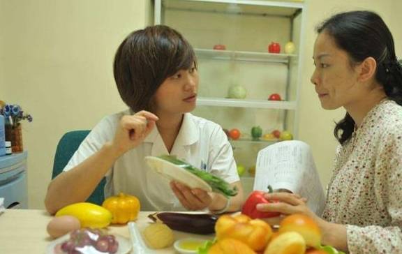 体重|孕妈增重周期，标准大全在这里，体重是否超标？2个细节需牢记