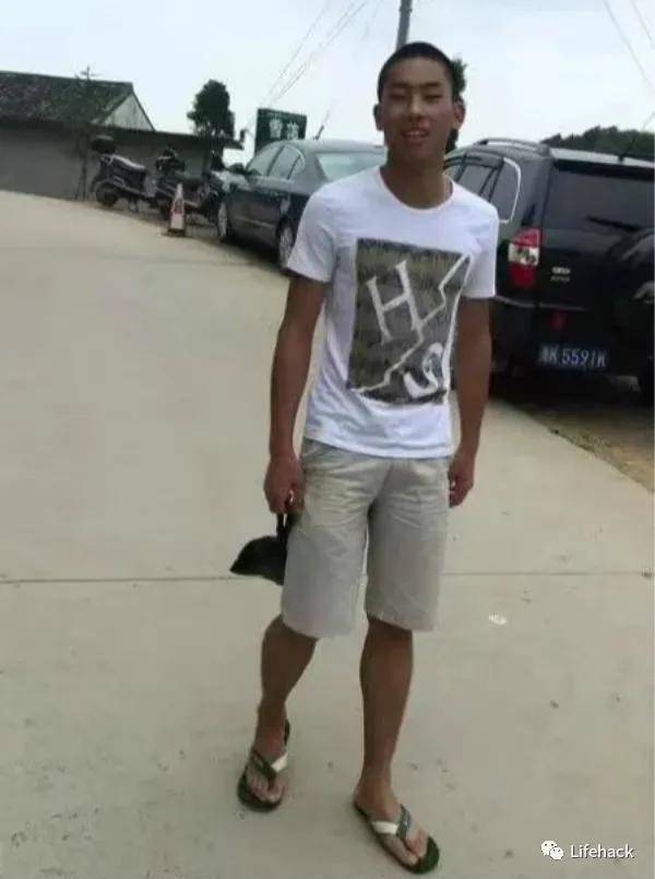 训练|国产27岁巨无霸撩走00后长腿小女友，网友：野兽与美女