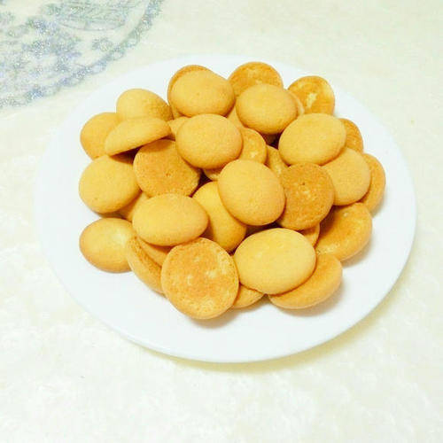 原创一口可以吃好几个的蛋黄小饼干酥香可口快收藏起来吧