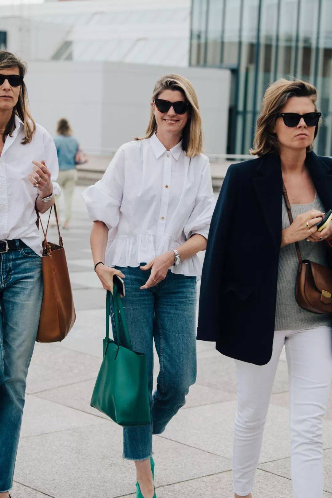 驼色|大半个娱乐圈都在穿，好看极了。