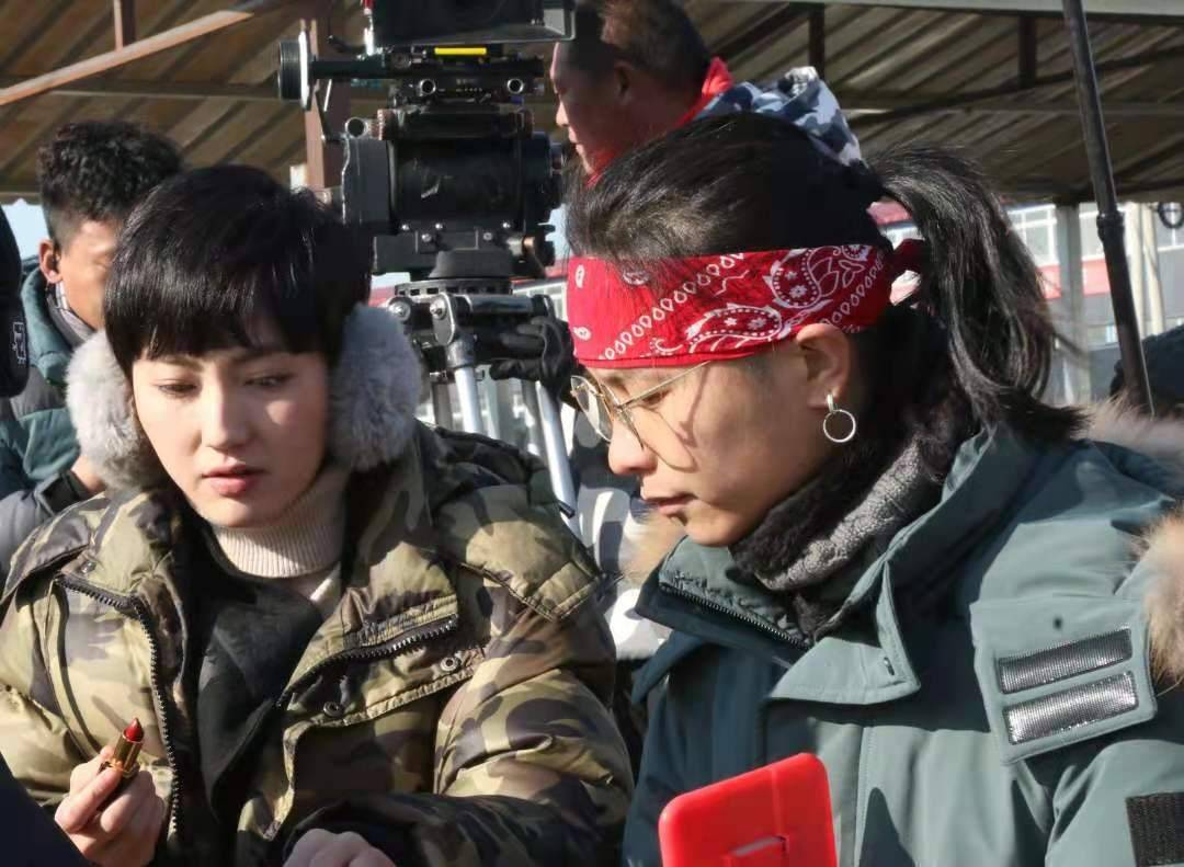 赵毅|《留住春天》越过崎岖走向康庄，现实主义的又一次浪漫奔袭