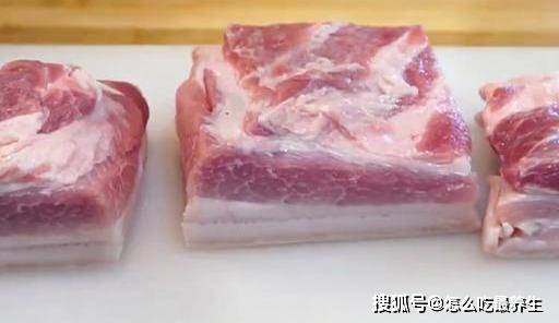 做法|五花肉这样吃真过瘾，蓬松暄软、香而不腻，一次能吃5个