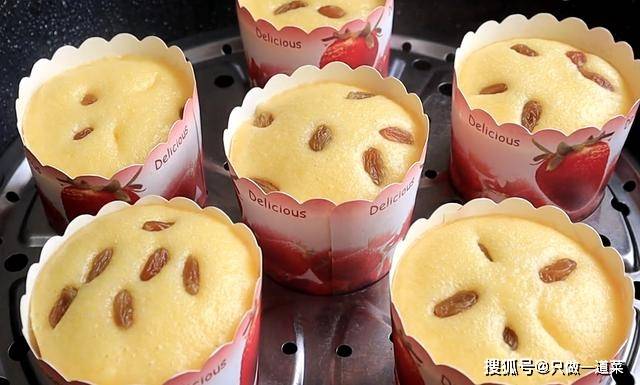 做法|玉米面发糕最好吃的做法:记住2点,暄软香甜不发粘,百分百成功