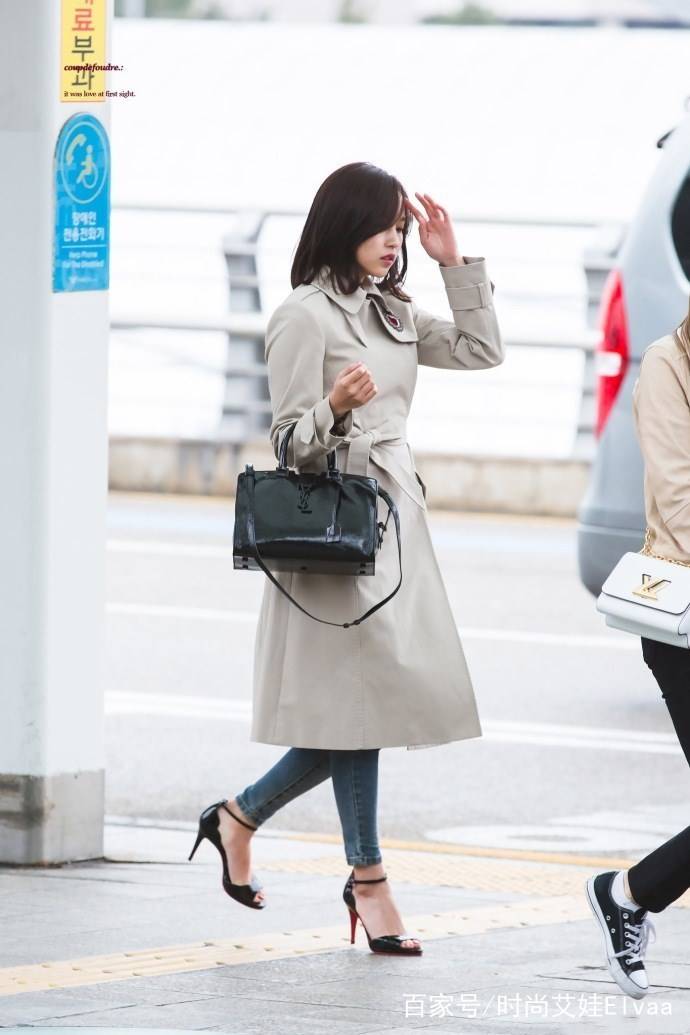 Twice成员名井南时髦开挂的机场秀 撩人的侧颜 甩开你们几条街