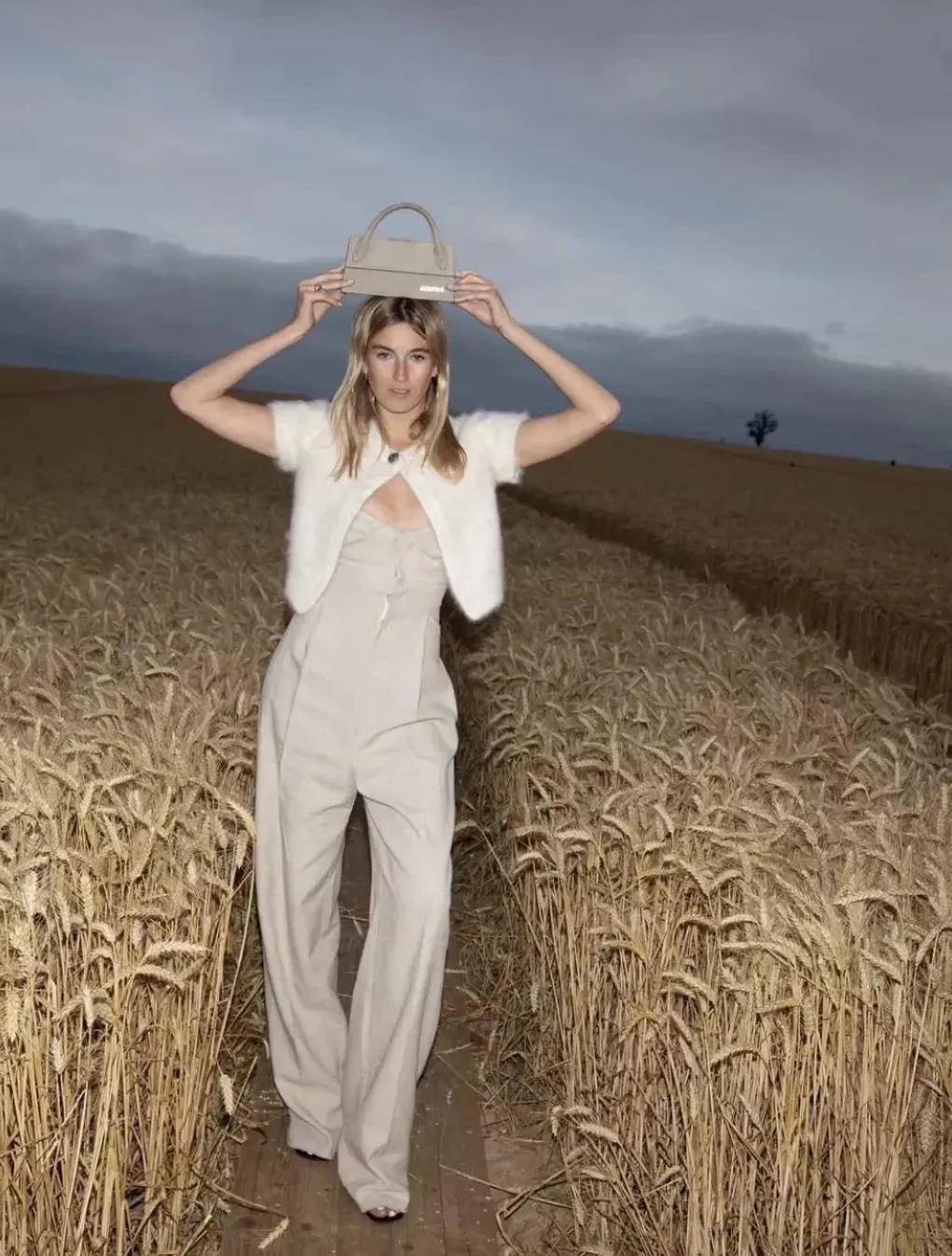 褐色|今年秋冬流行色的高阶穿法来了！巨美巨高级，谁穿都美！！