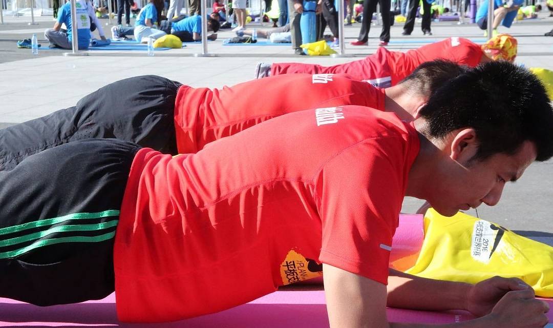 人体|男性50岁后,若能轻松完成5个动作,表示身体很硬朗,真让人羡慕