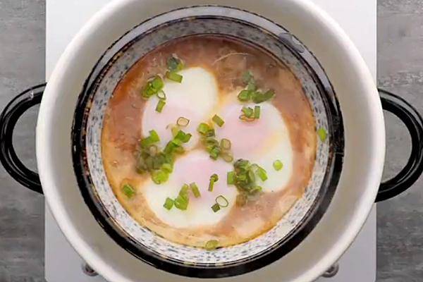 葱花|早餐就吃“它”,营养又美味,只花2元钱,10分钟就做好,快收藏