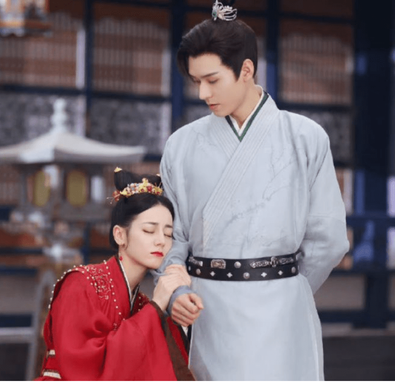 杨洋更|迪丽热巴最美古装造型来了，和龚俊cp感竟然比杨洋更强