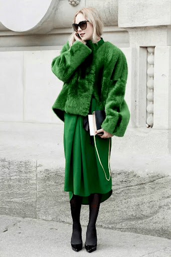 牛油果|拯救黄黑皮妹子的救星！绿色系单品白成一道光，选对款式更好驾驭