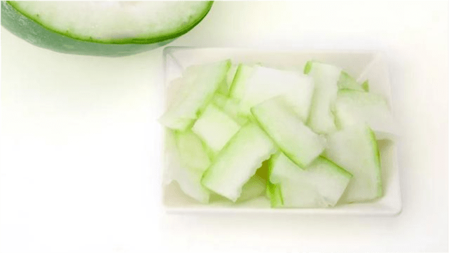 功效|末伏到，医生:高血糖人群益吃这“三瓜”、“三果”、“三汤”血糖绕道走