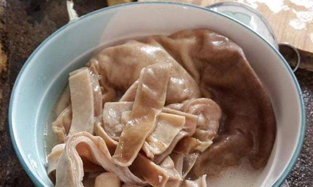 做法|只用一个电饭煲，教你做出，肉质鲜美的猪肚，孩子吃了停不下来！