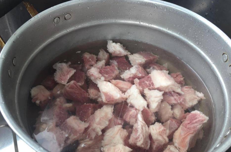 羊肉馅放啥不膻 59acf970e9f04f18b203da42b9e3328e.jpeg