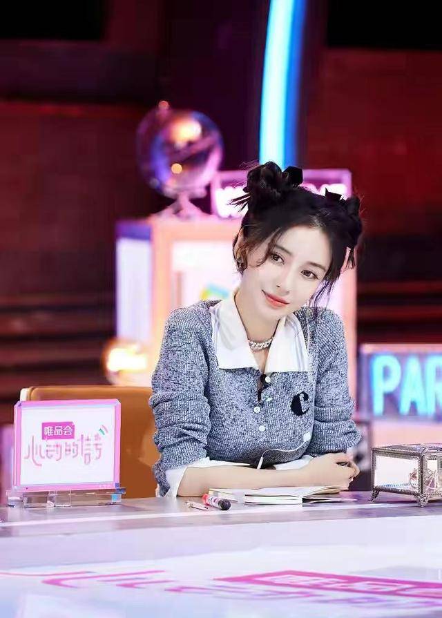 身材|也就Baby能这样扮嫩，哪吒头可爱又娇俏，都当妈的人还美得惊艳