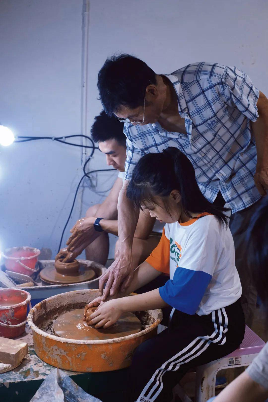 指尖上的浪漫！玩陶艺diy，一起走进宣蔚青瓷馆！