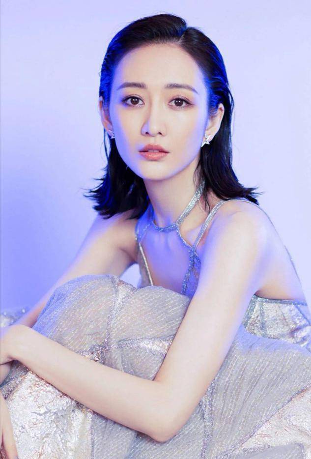 卷发|你适不适合有“刘海”？看这3点就对了，留错显老还没气质