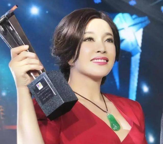 刘晓庆陷逃税漏税风波，新剧能否如期播出？