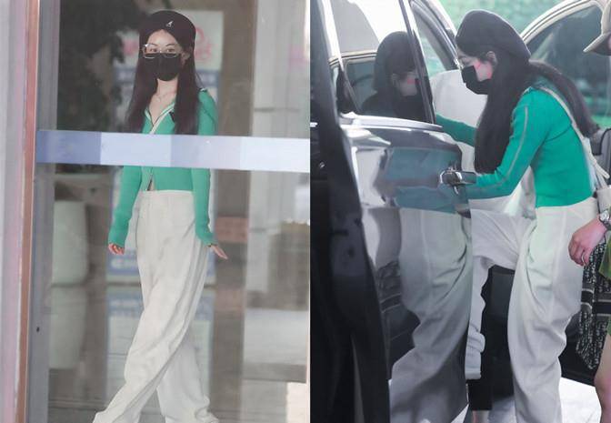 赵丽颖|赵丽颖快瘦成麻杆！穿针织直筒裤空荡荡，89斤同框女助理对比鲜明