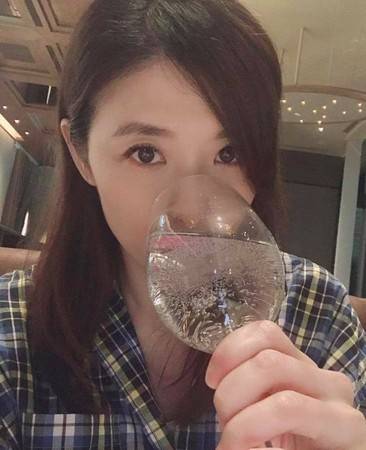 蜂蜜水|50岁苏慧伦这状态也太好了吧，少女状态全靠5秘诀