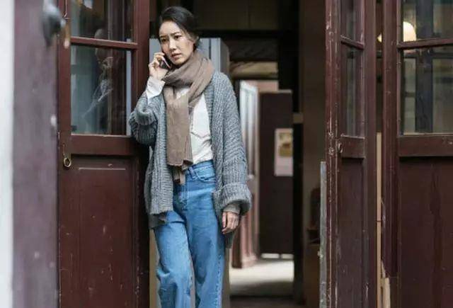 大嫂|她是靳东最美师妹,37岁靠《都挺好》走红,出道20年零绯闻