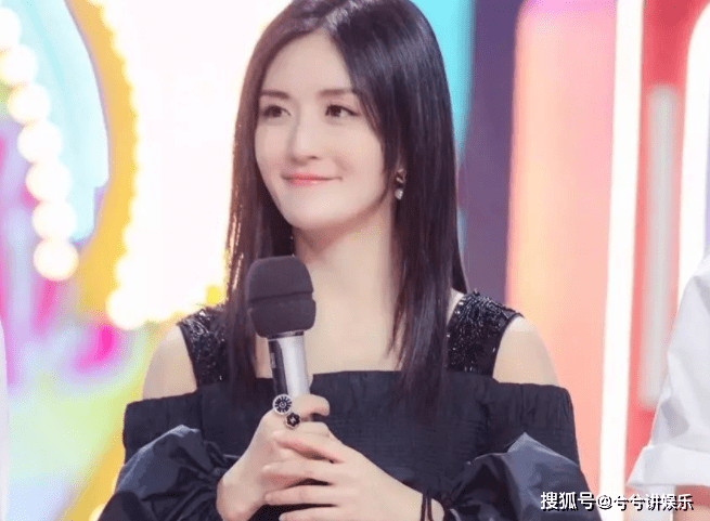 官宣|谢娜生完二胎后首次露面，终于回归，网友们欢呼雀跃