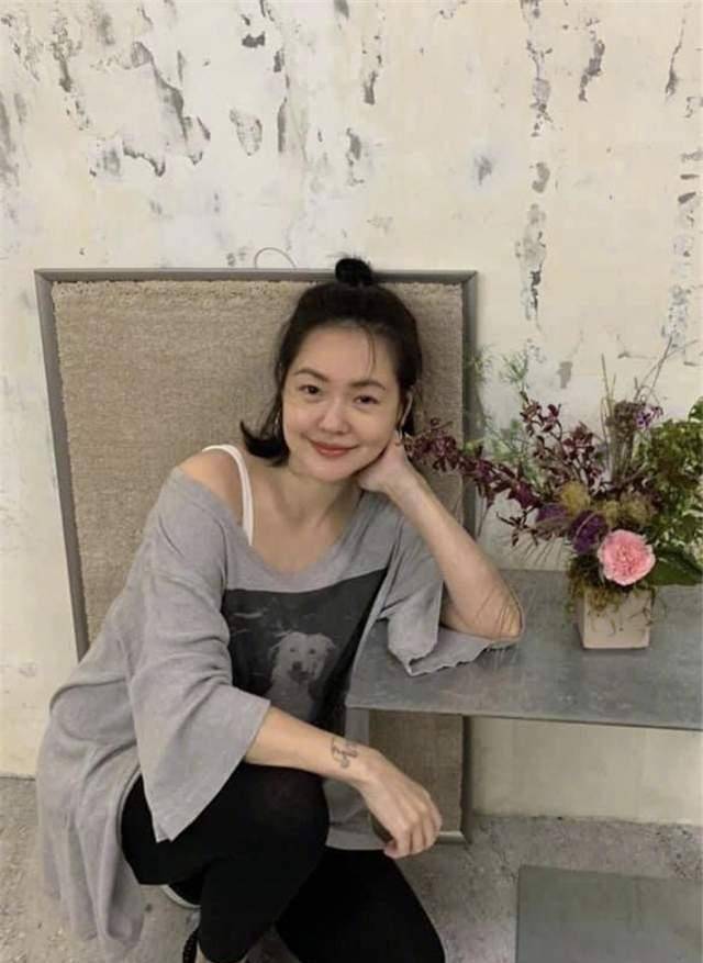 身材|小S 穿搭了得，与14岁女儿同框像姐妹，她的穿搭技巧时尚又减龄