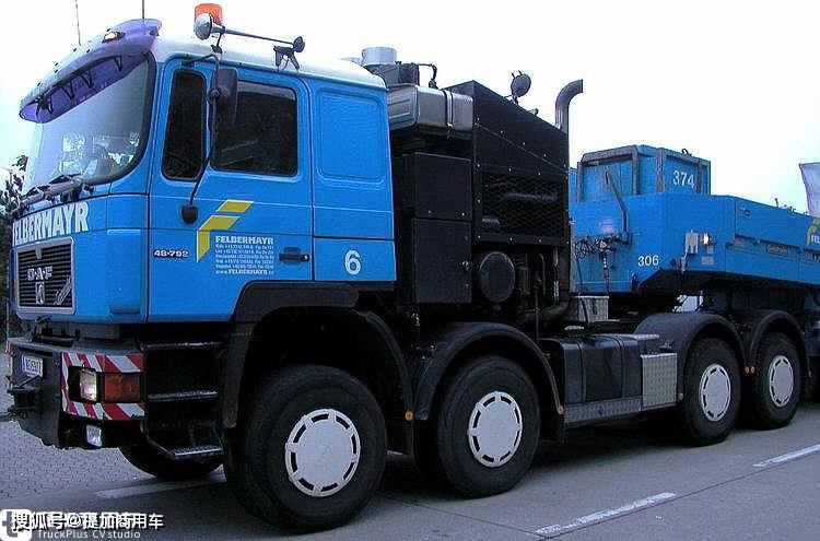 配v12发动机大件运输的王者追忆奥地利00af48792大件牵引车