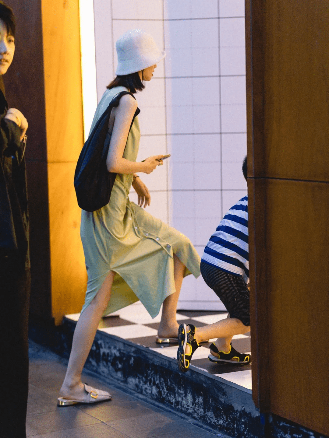 五原|夏末的清凉装扮，街头姑娘们的穿法也太多了吧