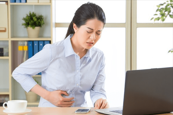 版权|网红餐厅把隔夜死蟹当现杀活蟹卖，这对人体有何危害？听专家说