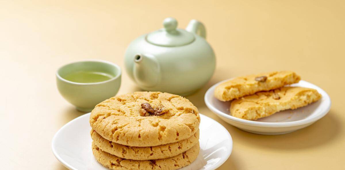 抽屉|核桃难开，教你四个开核桃技巧，剥出核桃仁做核桃酥，简单又美味