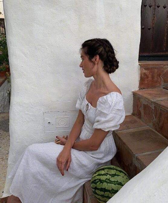 显得|主业牙科医生副业时尚博主 日常穿搭很是复古迷人