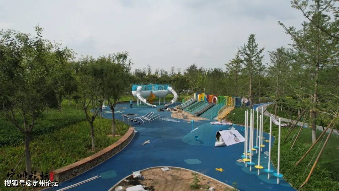 定州"巨无霸"公园内又增新玩意儿,大家快来找不同!_体育