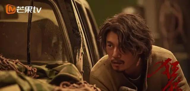 因为|播放量破亿！秦昊这部高分神剧，一集70分钟都嫌太短，完全看不够