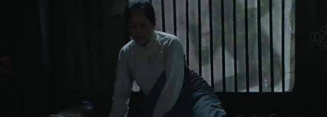 杜佳佳|《水怪2:黑木林》:水猴子隐藏得很深,但是他隐藏得更深