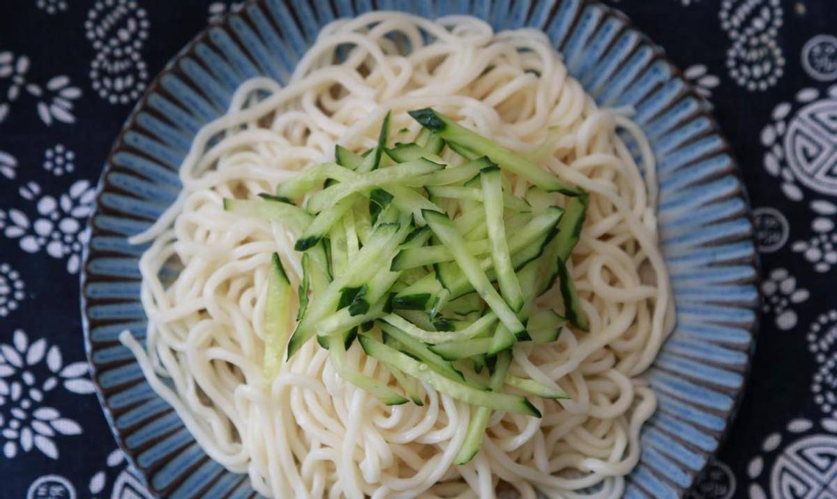 在家怎么做面片 6c0d585c2c764ab9aab0b97ee5bcfb93.jpeg