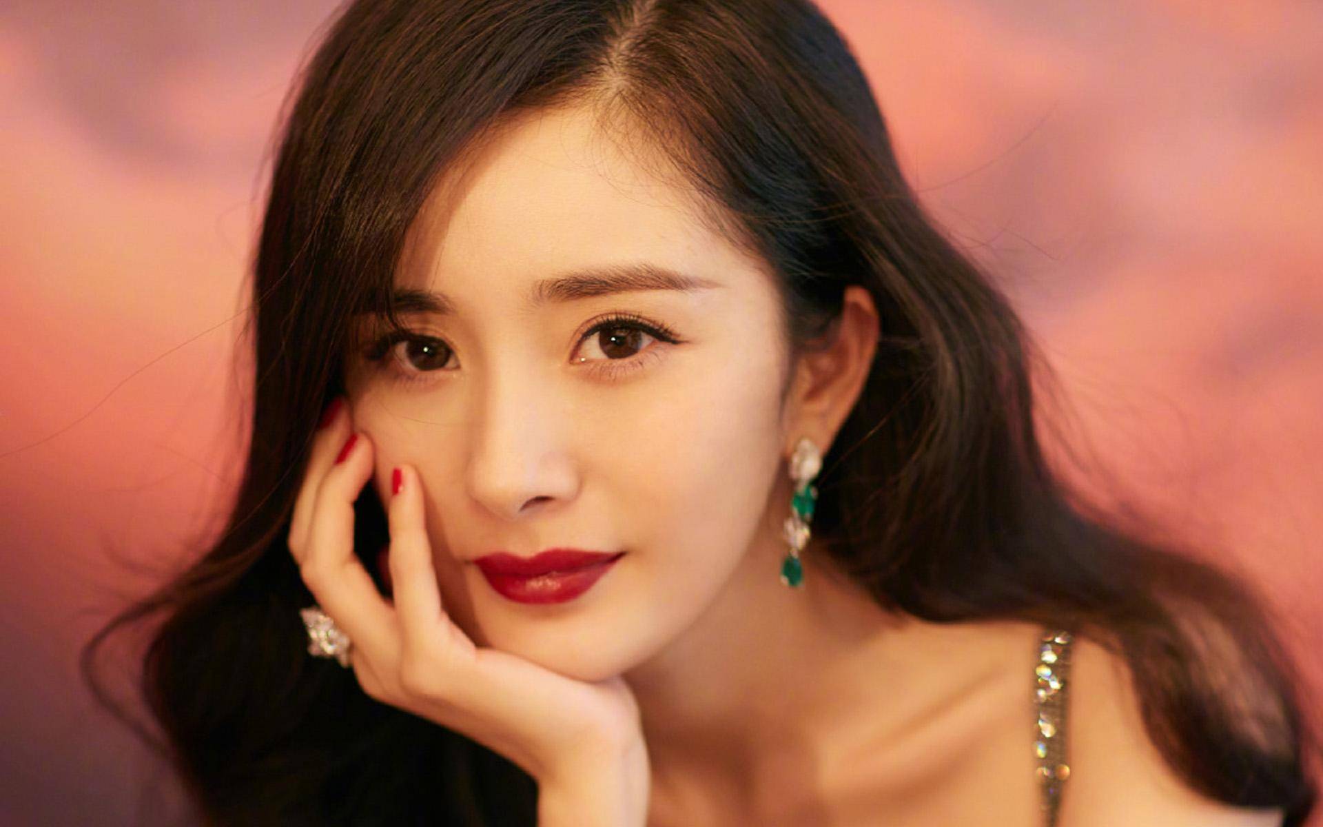 怎么拥有锁骨 7c4e90fe45224f499d509e7df91465c1.jpeg