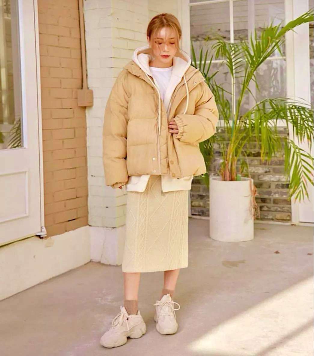 保暖性|冷夏穿“胖”棉服，搭配裙子穿身上，3种风格6款搭配任选的时髦