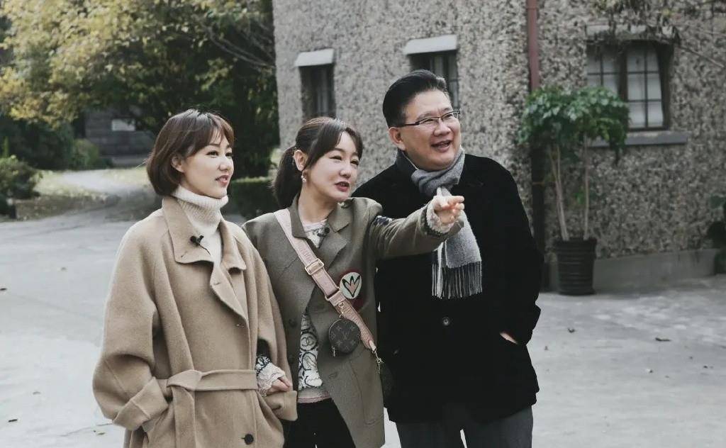 公主|43薛佳凝越老越漂亮，穿白色婚纱美成在逃公主，比90后还年轻