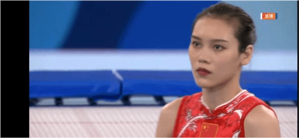 体操|“蹦床女神”刘灵玲靠明星脸大火！穿旗袍美出新高度，仪态太绝了！