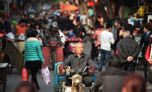 因为|冀福祥：农民卖鸡蛋竟也能年赚百万！藏在背后的套路，让人直呼不可思议