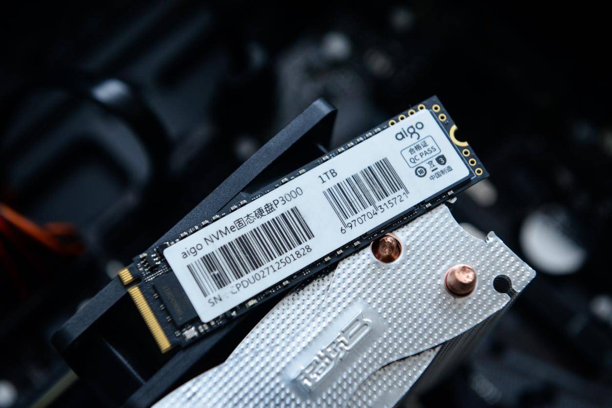 aigo固态硬盘p3000