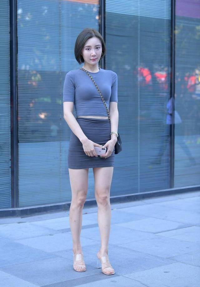 设计|可爱的衣服无形中点缀着优雅,展现优美的腿部曲线